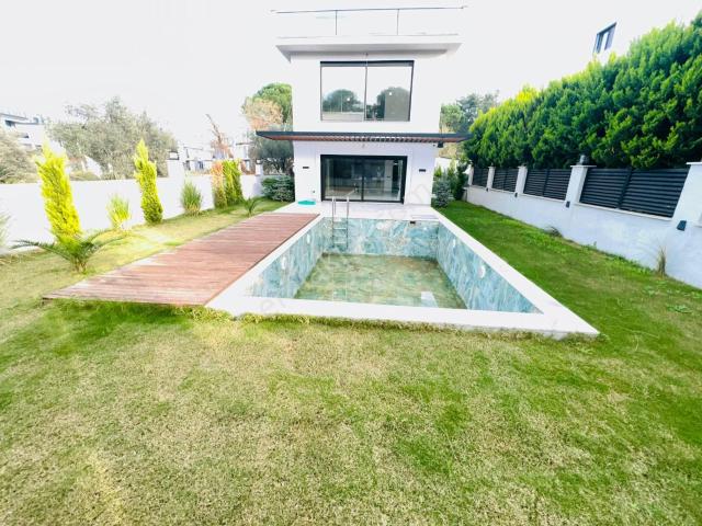 Edremit, Balikesir içerisinde satılık Villa