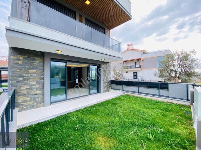 Edremit, Balikesir içerisinde satılık Villa