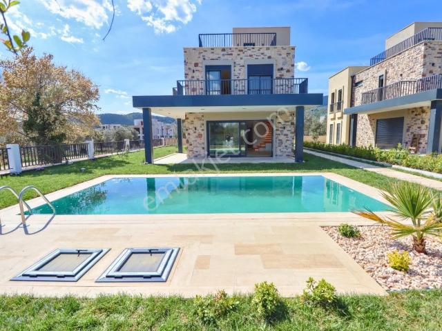 Edremit içerisinde satılık Villa