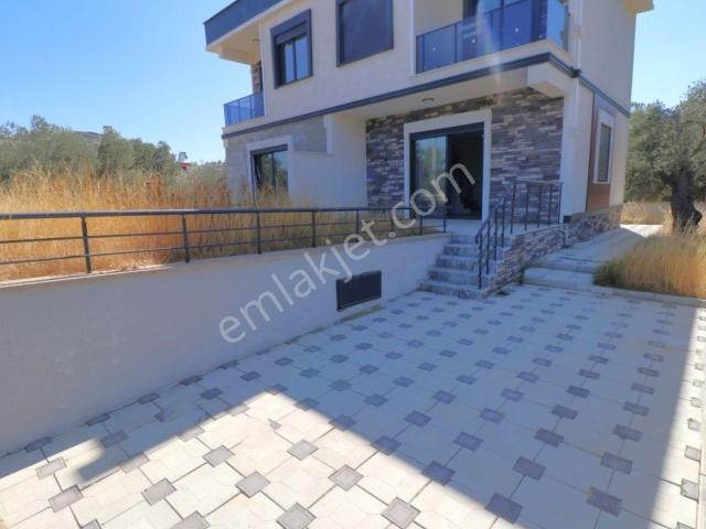 Edremit, Balikesir içerisinde satılık Villa