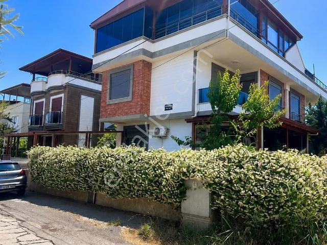 Edremit, Balikesir içerisinde satılık Villa