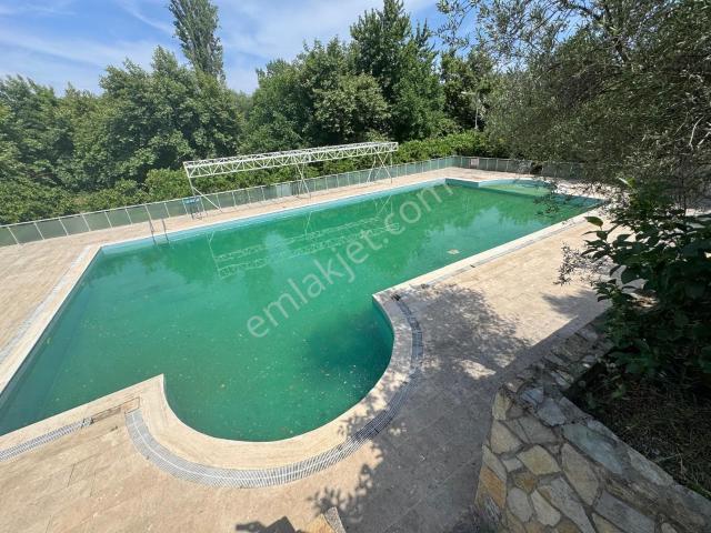 Edremit, Balikesir içerisinde satılık Villa