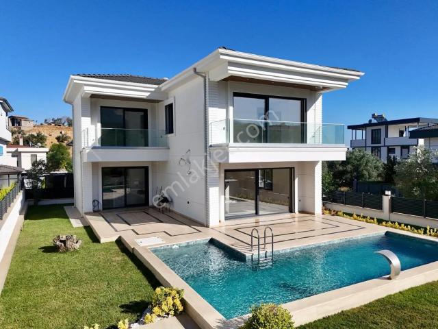 Edremit, Balikesir içerisinde satılık Villa