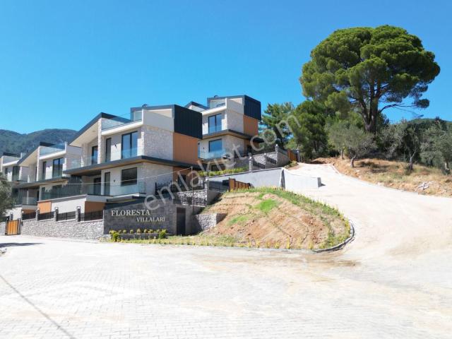 Edremit içerisinde satılık Villa