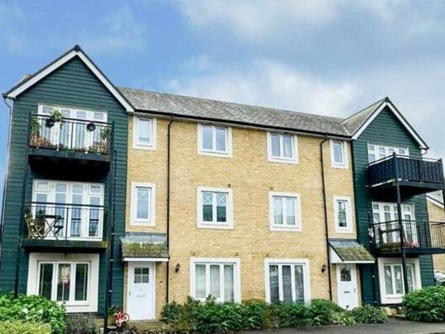 House for sale in Surrey