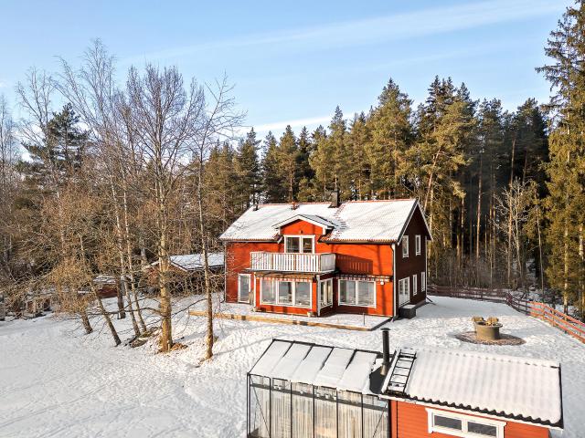 Villa till salu i Ekerö, Stockholm