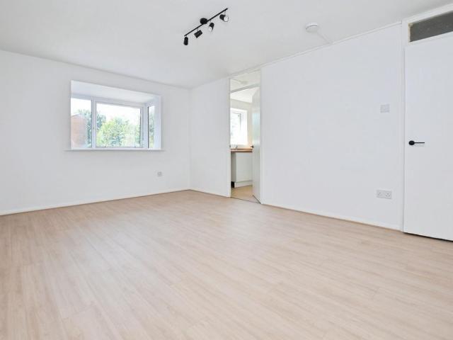 Apartment for rent in Greater London