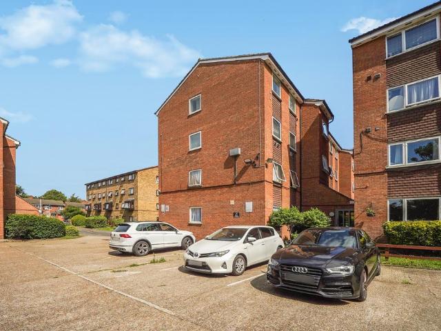 Apartment for rent in Greater London