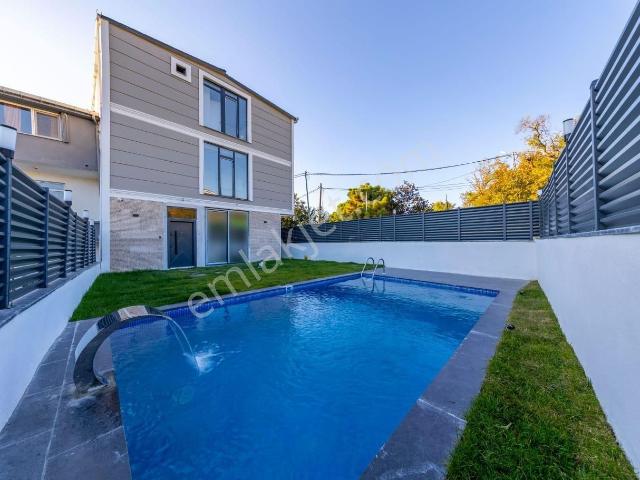 Beylikdüzü, İstanbul içerisinde satılık Villa