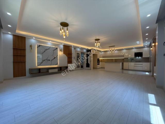 Seyhan, Adana içerisinde satılık Villa