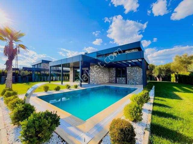 Edremit, Balikesir içerisinde satılık Villa