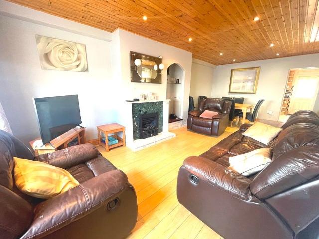 House to rent in Bluebell, North Tipperary