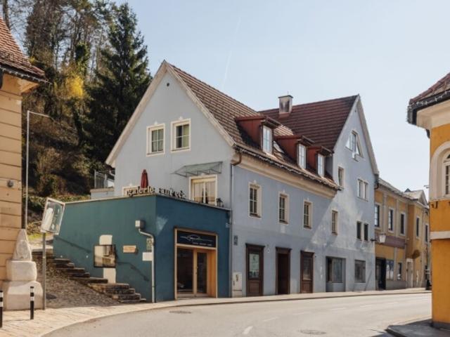 Immobilie kaufen in Ehrenhausen, Steiermark