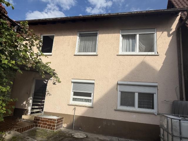 Mehrfamilienhaus kaufen in Gundelsheim, Baden-Württemberg
