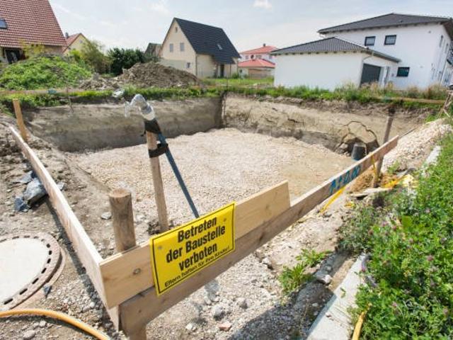 Erdgeschosswohnung kaufen in Schmelz, Saarland
