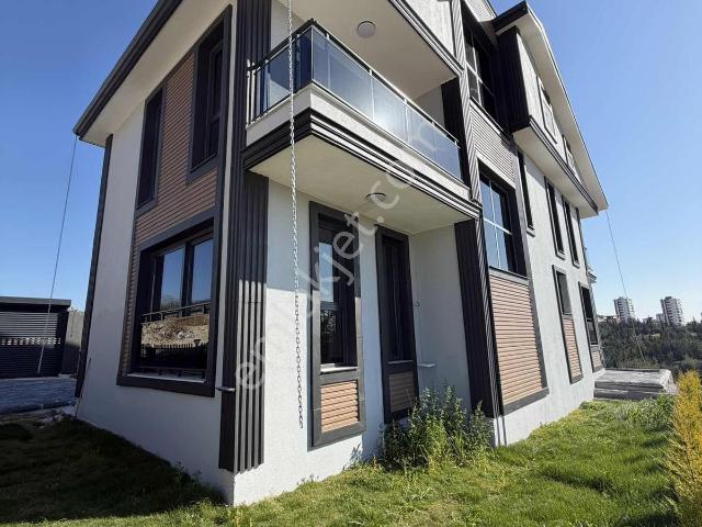 Sariçam, Adana içerisinde satılık Villa