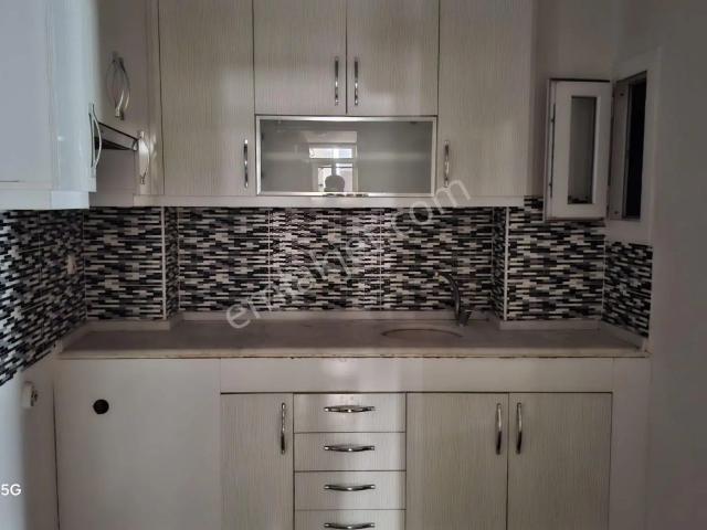 Buca, İzmir içerisinde kiralık mülk