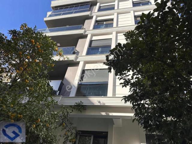 Karşiyaka, İzmir içerisinde kiralık mülk
