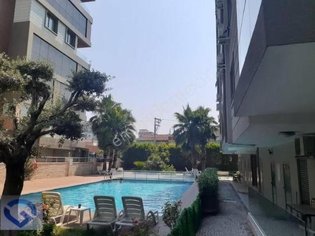 İzmir içerisinde satılık mülk