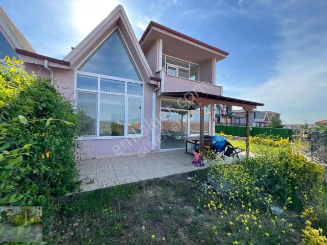 Yalova içerisinde kiralık Villa