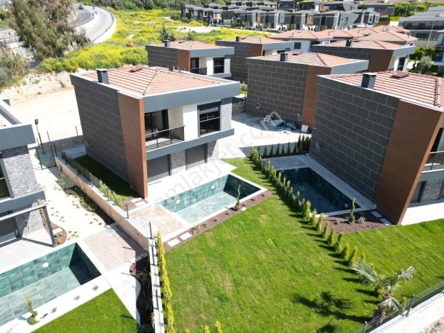 Kuşadasi, Aydin içerisinde satılık Villa
