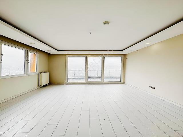 İstanbul içerisinde kiralık mülk