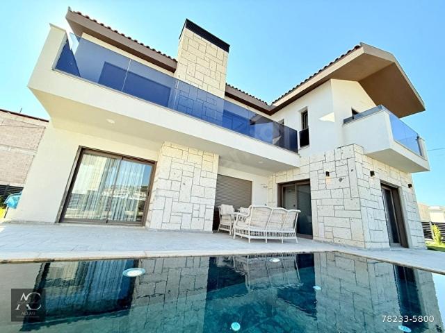 Soğucak, Kuşadası içerisinde satılık Villa
