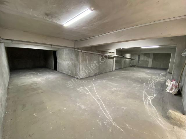 Güvercintepe, Başakşehir içerisinde kiralık Depo