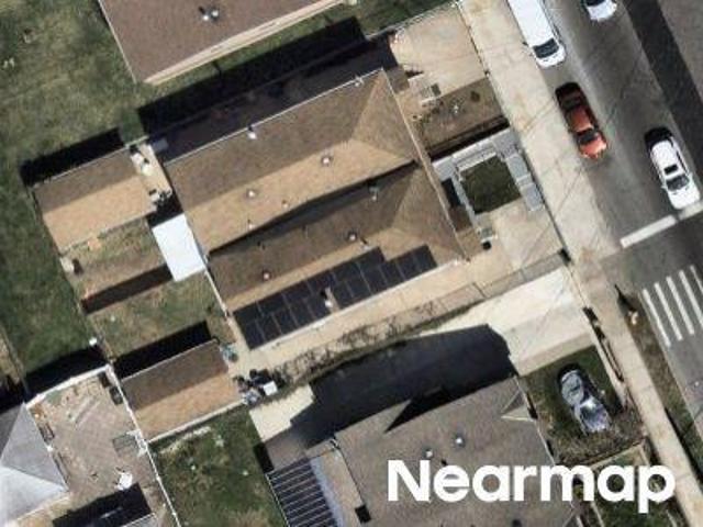 House for sale in Queens, Arverne