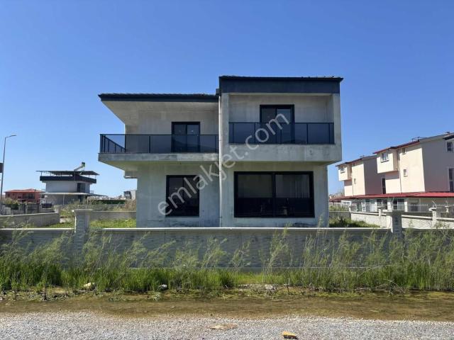 Kuşadasi, Aydin içerisinde satılık Villa