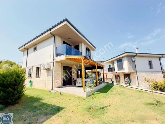Kuşadasi, Aydin içerisinde satılık Villa