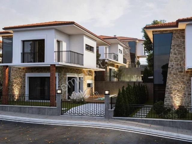 Kuşadasi, Aydin içerisinde satılık Villa