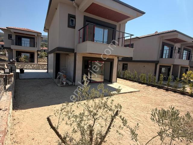 Kuşadasi, Aydin içerisinde satılık Villa