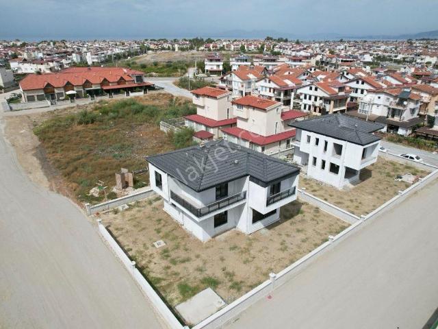 Kuşadasi, Aydin içerisinde satılık Villa