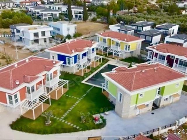 Güzelçamlı Mahallesi, Kuşadası içerisinde satılık Villa