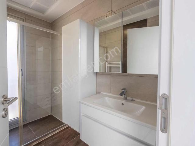 Güzelbahçe, İzmir içerisinde satılık Villa