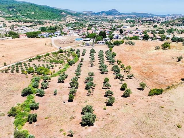 Güzelbahçe, İzmir içerisinde satılık Arsa