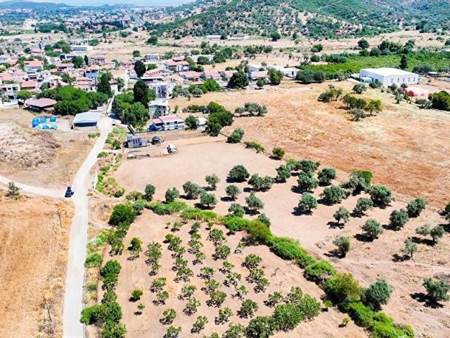 Güzelbahçe, İzmir içerisinde satılık Arsa