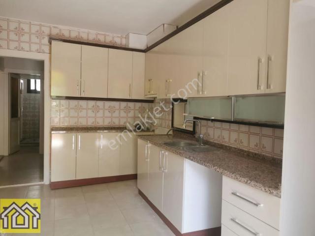 Güzelbahçe, İzmir içerisinde kiralık Villa