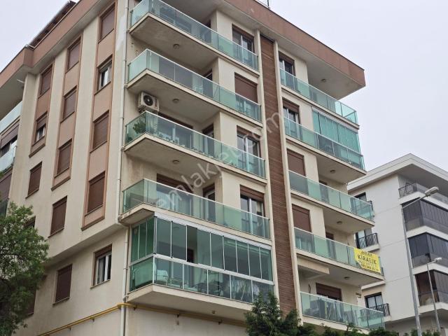 Güzelbahçe, İzmir içerisinde kiralık mülk