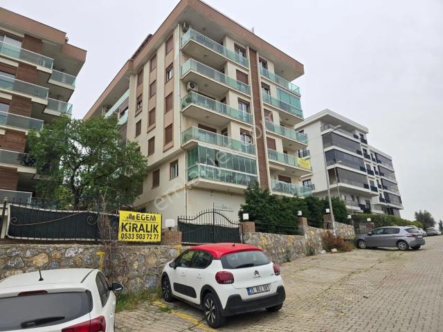 Güzelbahçe, İzmir içerisinde kiralık mülk