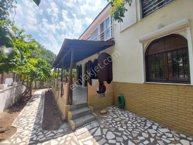 Güzelbahçe, İzmir içerisinde kiralık Villa
