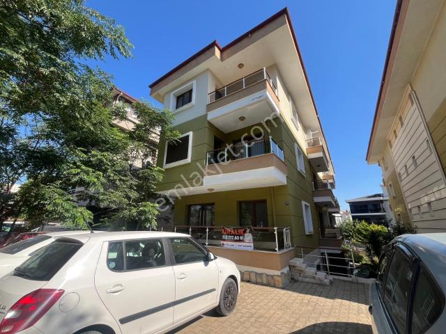Güzelbahçe, İzmir içerisinde kiralık mülk
