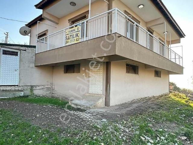 Güzelbahçe, İzmir içerisinde satılık Villa