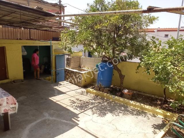 Güzelbahçe, İzmir içerisinde satılık Villa