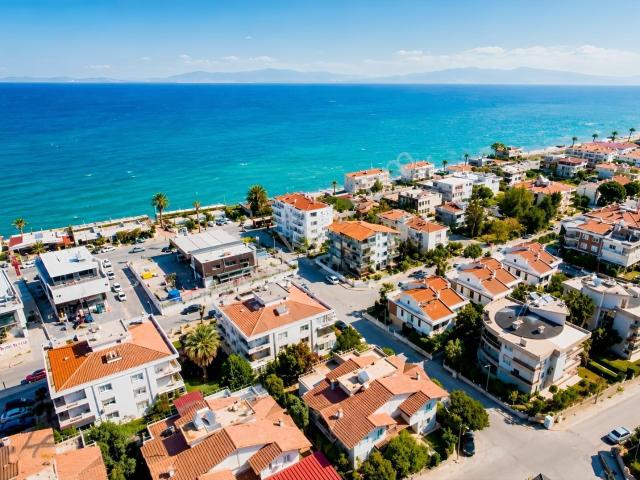 Güzelbahçe, İzmir içerisinde satılık Villa
