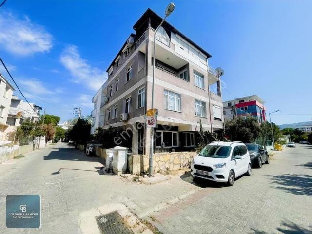 Yalı Mahallesi, Güzelbahçe içerisinde kiralık mülk