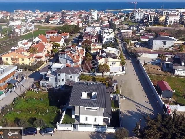 Güzelbahçe, İzmir içerisinde satılık Villa