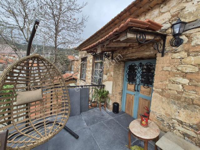 Güzelbahçe, İzmir içerisinde kiralık mülk