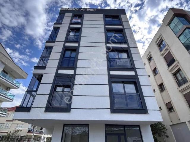 Güzelbahçe, İzmir içerisinde kiralık mülk